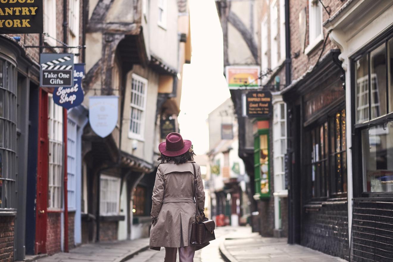 femme york angleterre