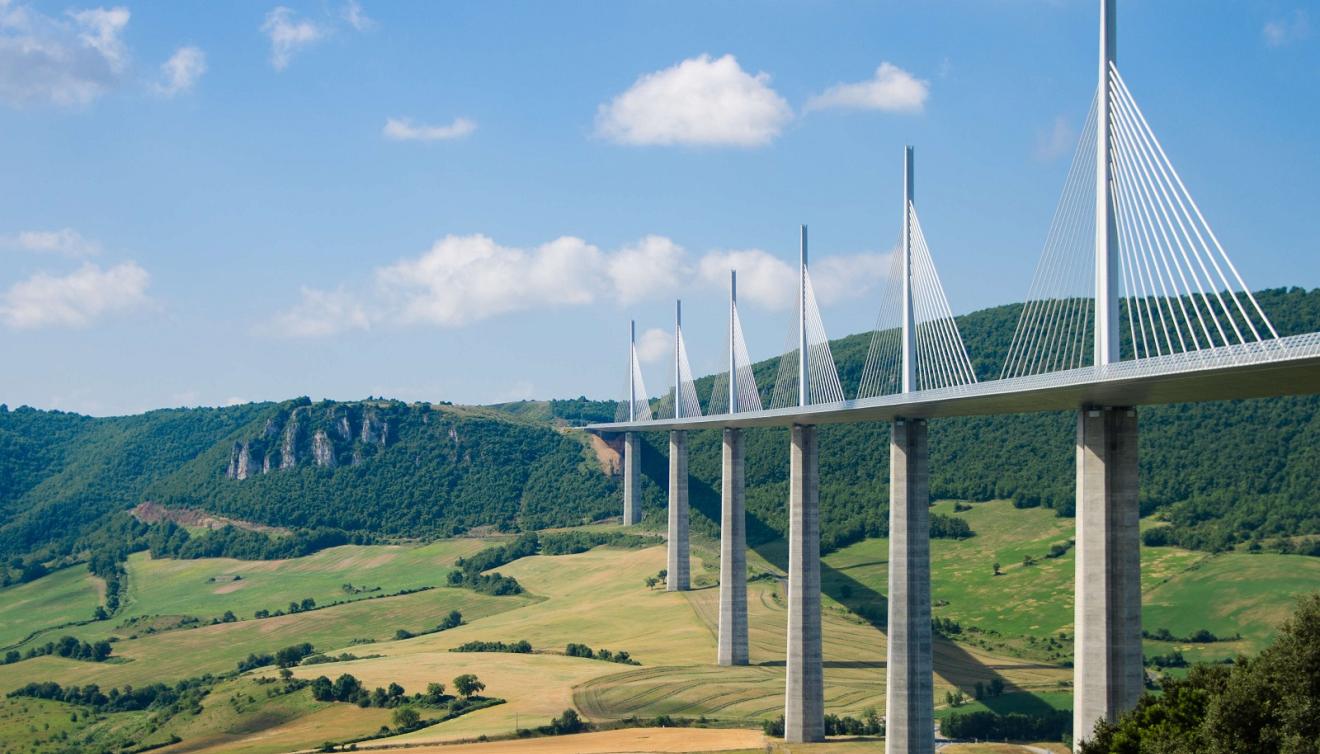 viaduct millau aveyron france