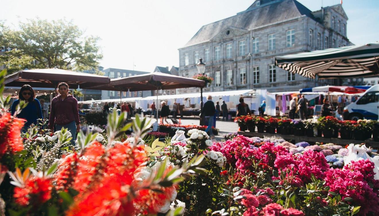 maastricht marché fleurs