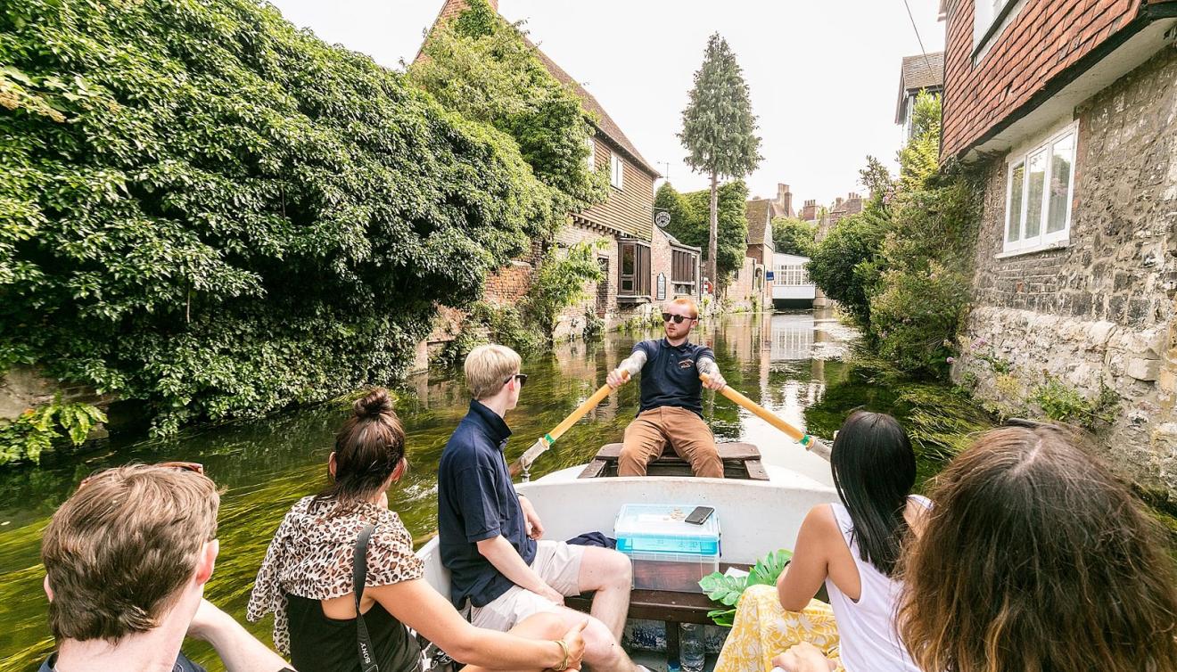 canterbury bateau