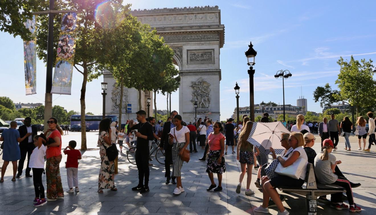 Paris Champs Elysees
