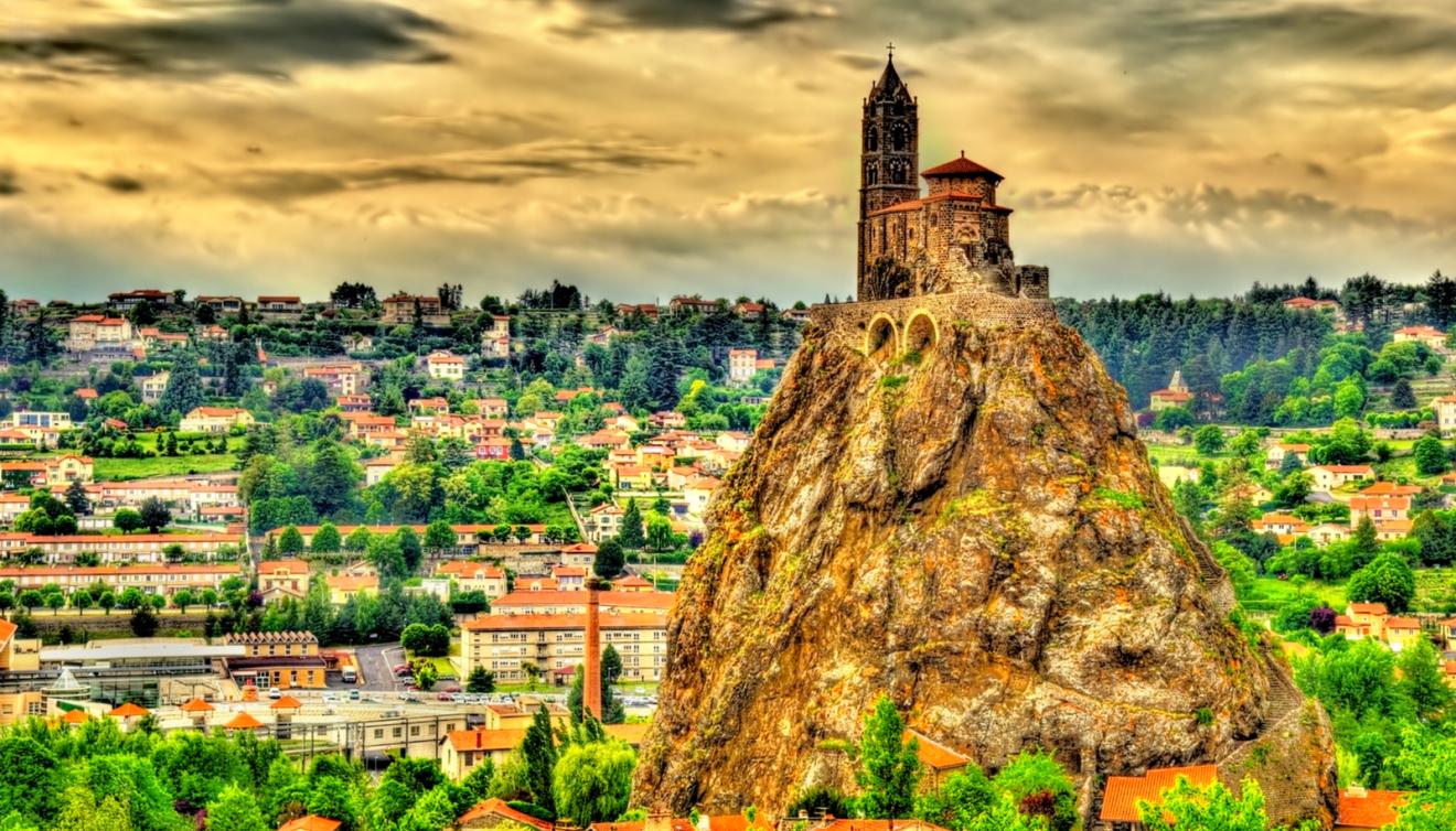 puy en velay auvergne france