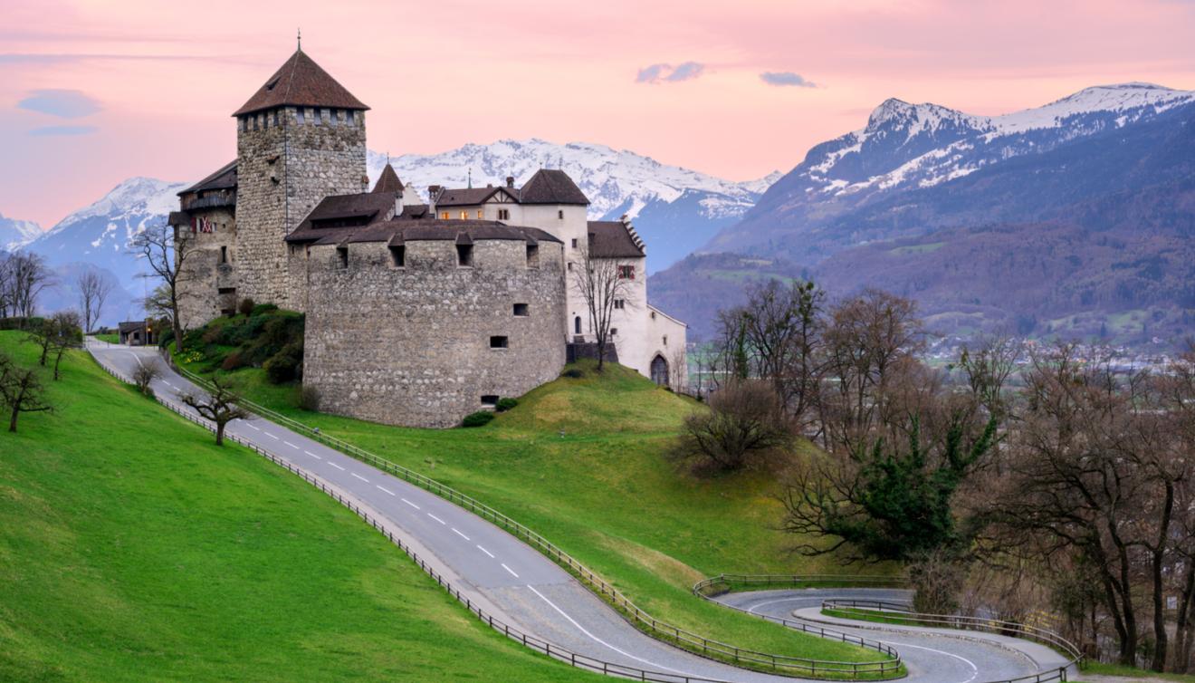 château de vaduz liechtenstein