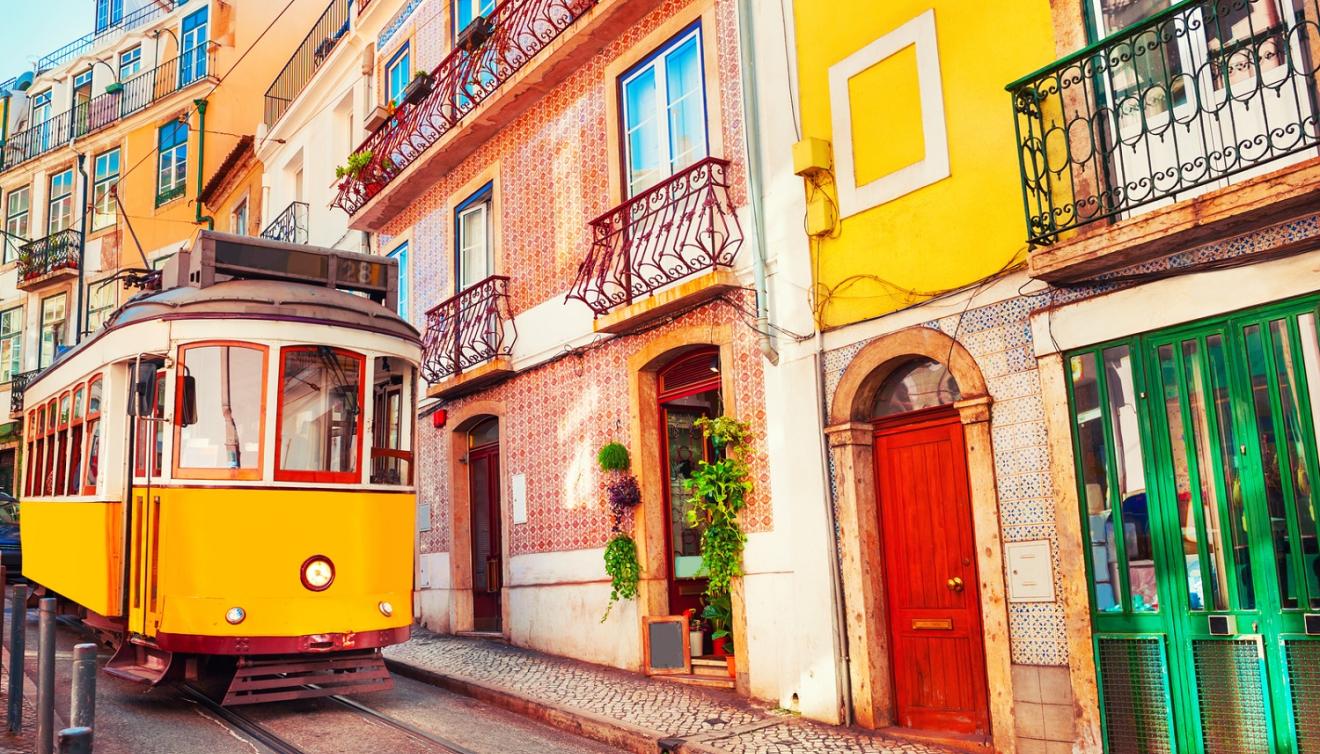 rue de lisbonne portugal