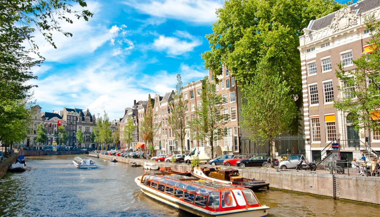 amsterdam promenade bateau canaux