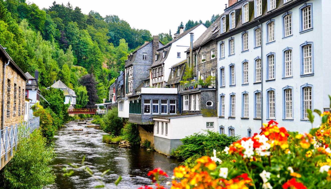 montjoie en allemagne