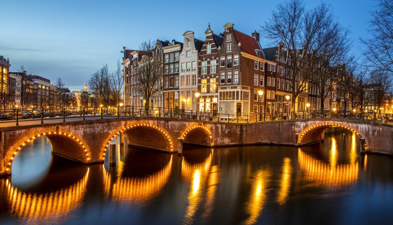 winter in amsterdam
