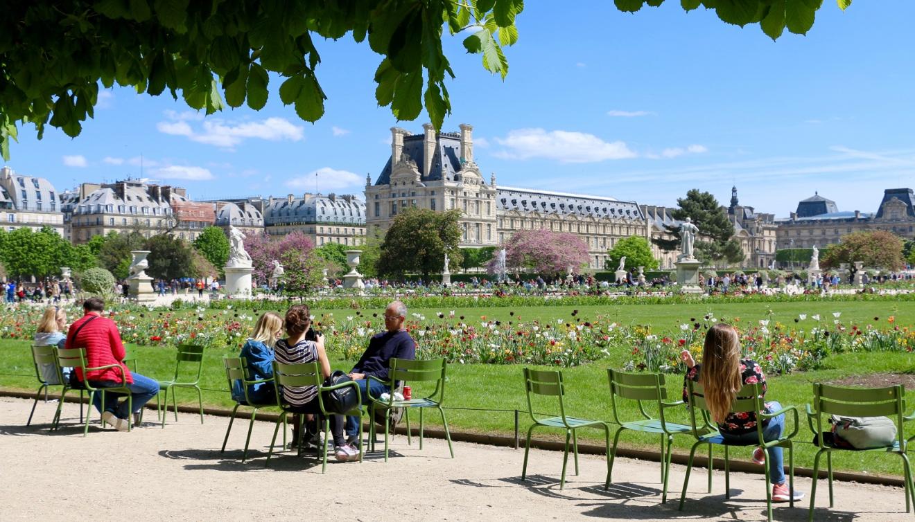 jardin de tuileries à parijs