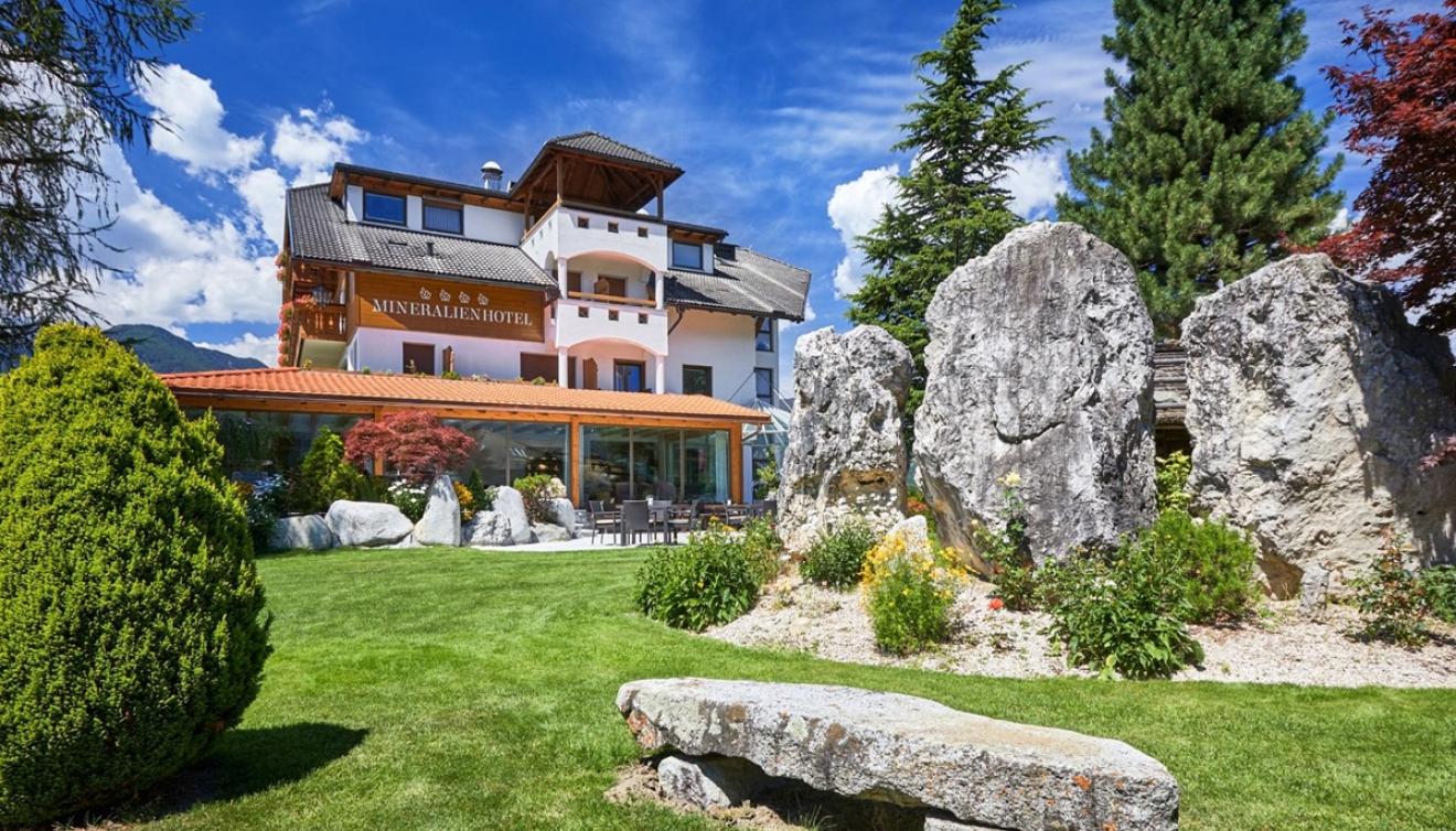 mineralienhotel natz