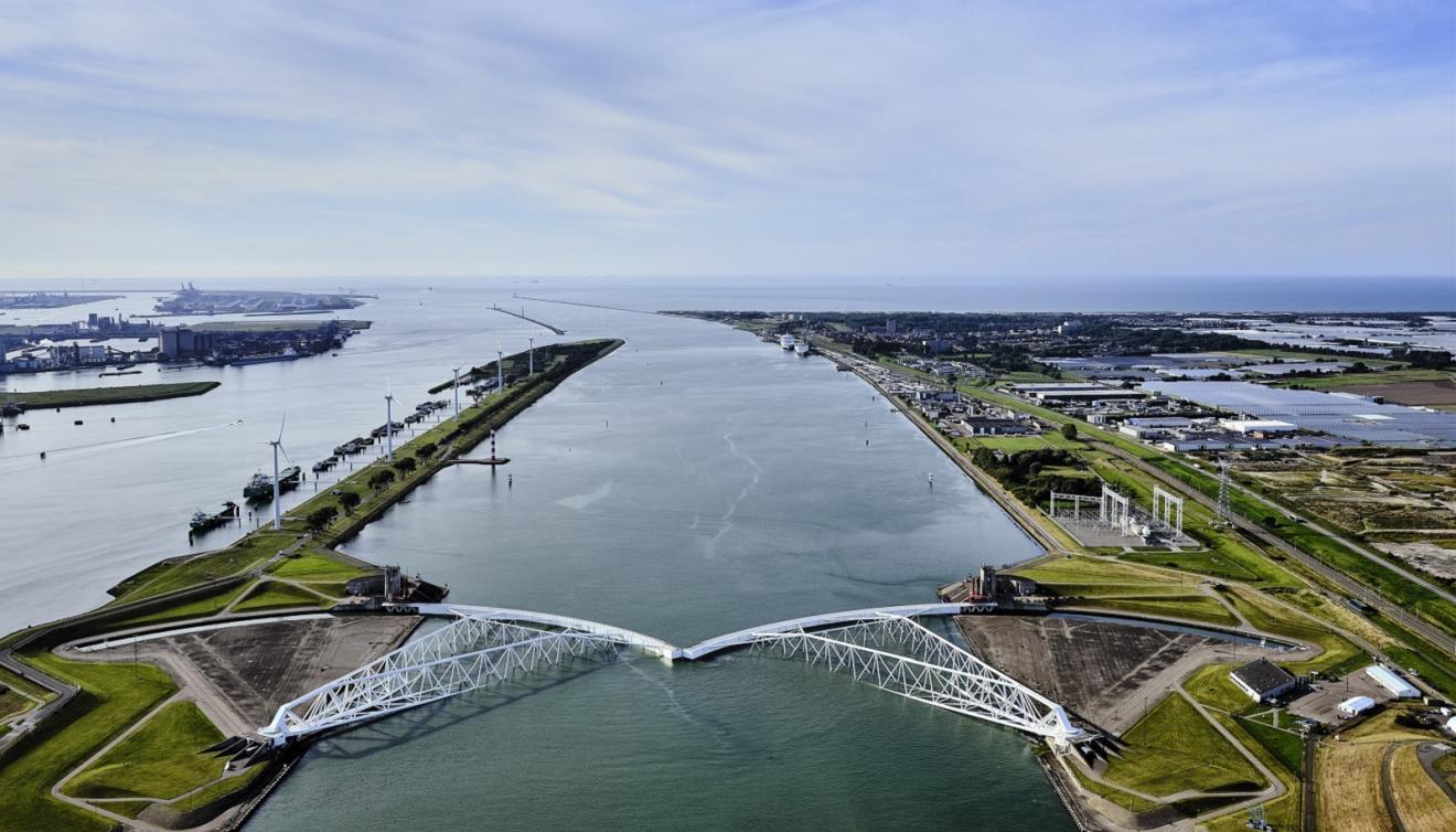 maeslantkering deltawerken haven rotterdam