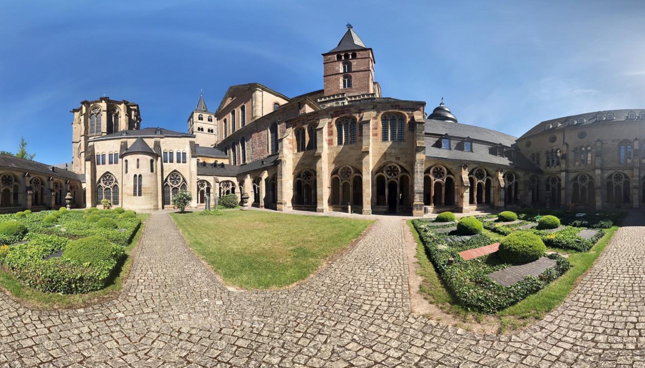 trier domfreihof