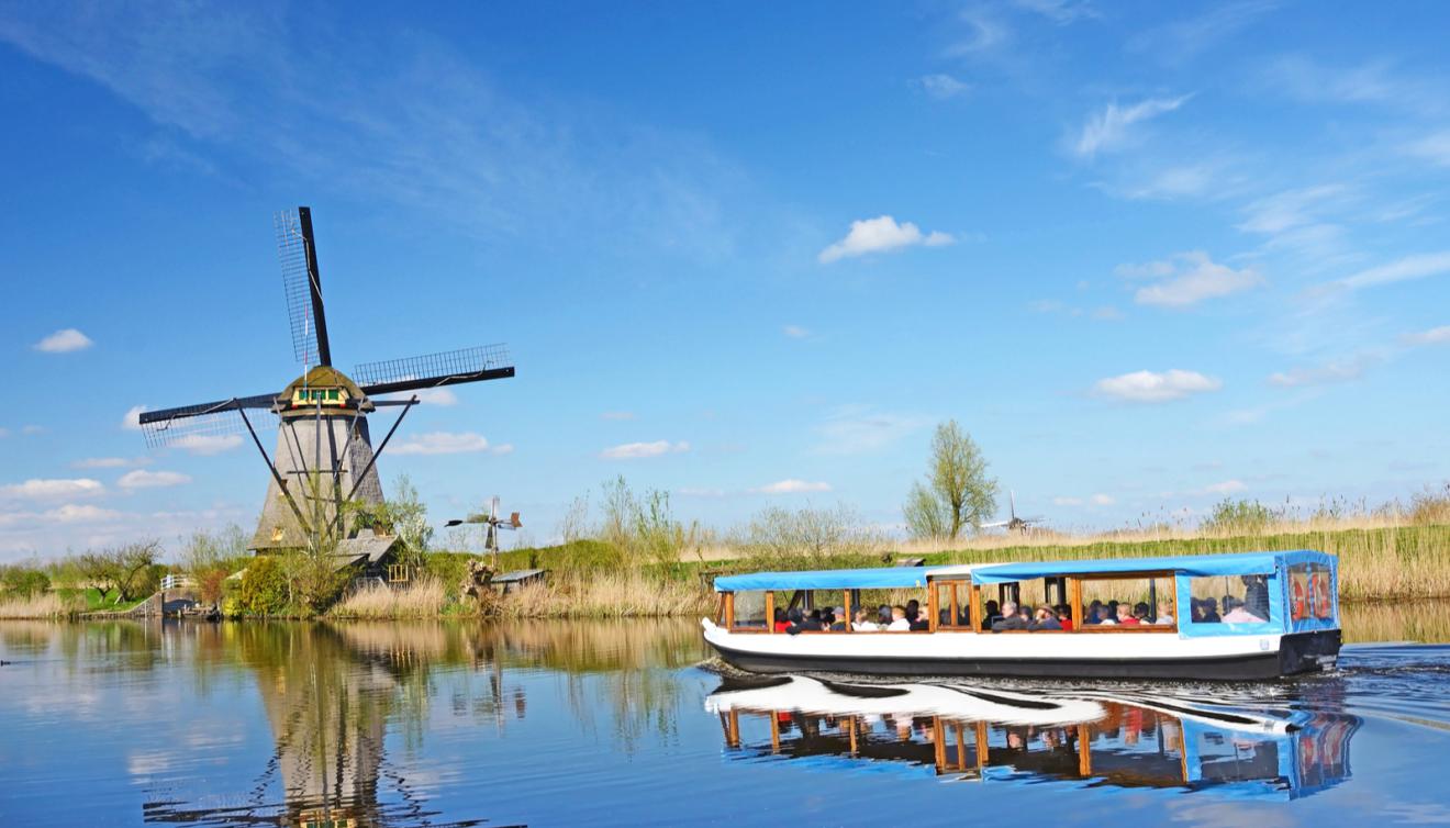 kinderdijk nederland boot