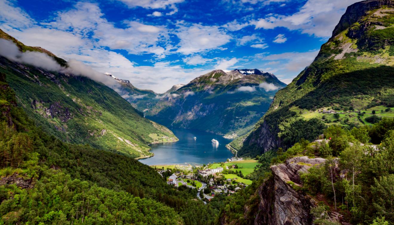 geiranger fjord noorwegen