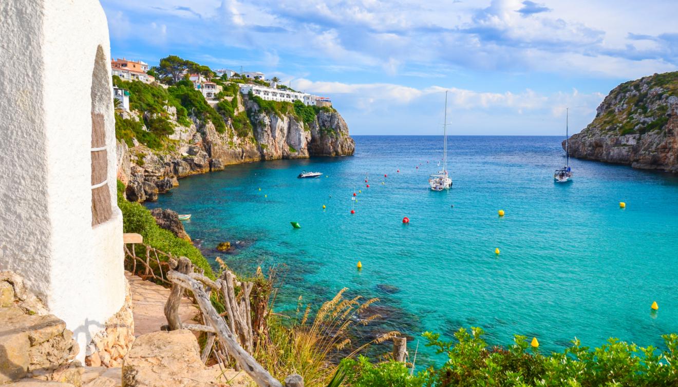 cala en porter, menorca, spanje