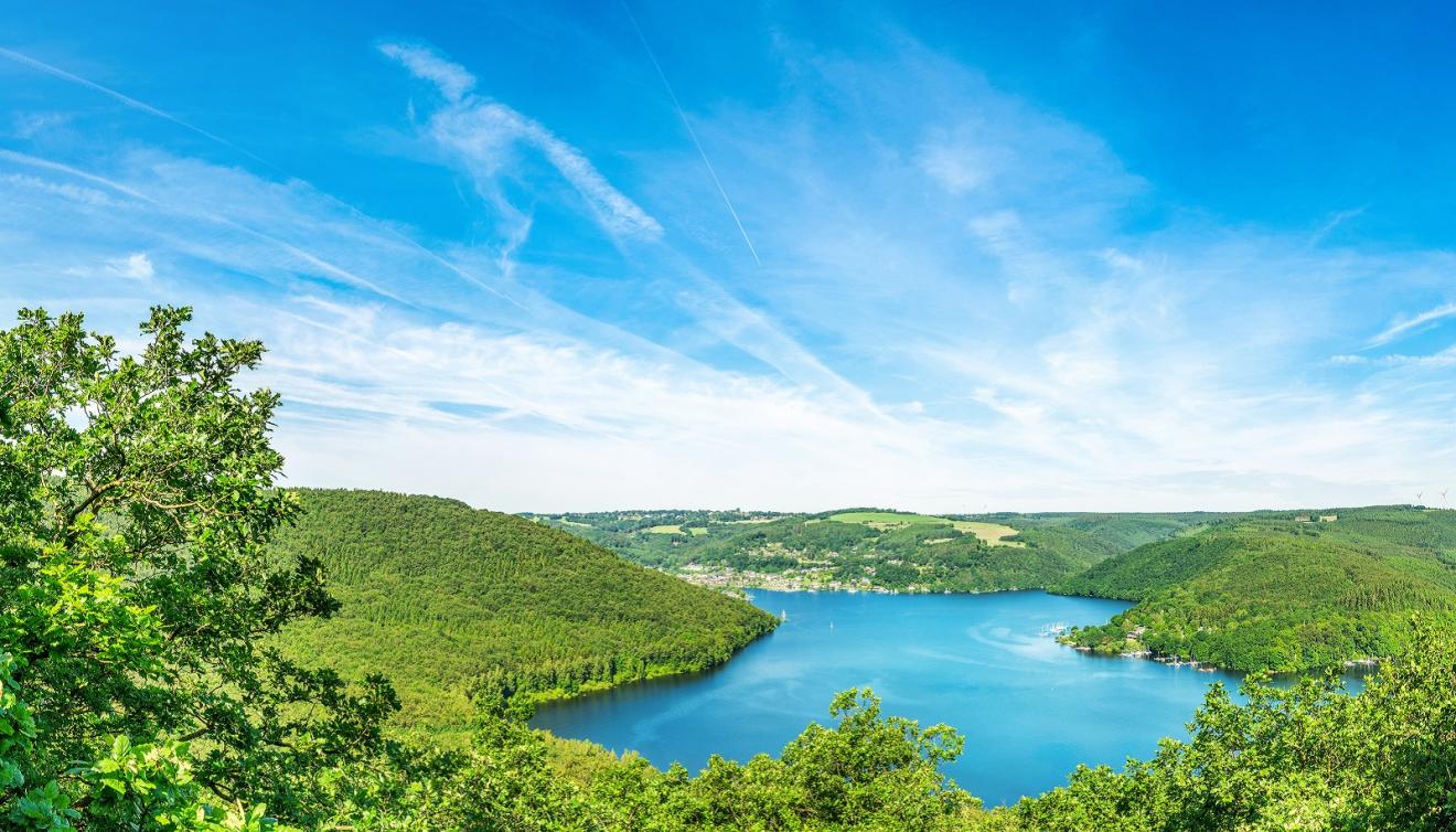 panorama van de eifel in duitsland