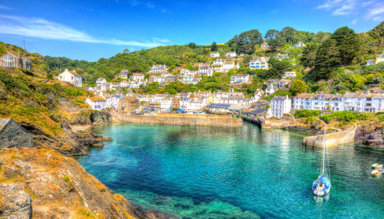 haven van polperro in cornwall, engeland