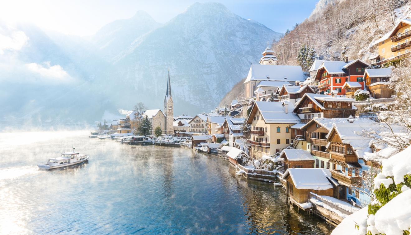hallstatt oostenrijk in de winter