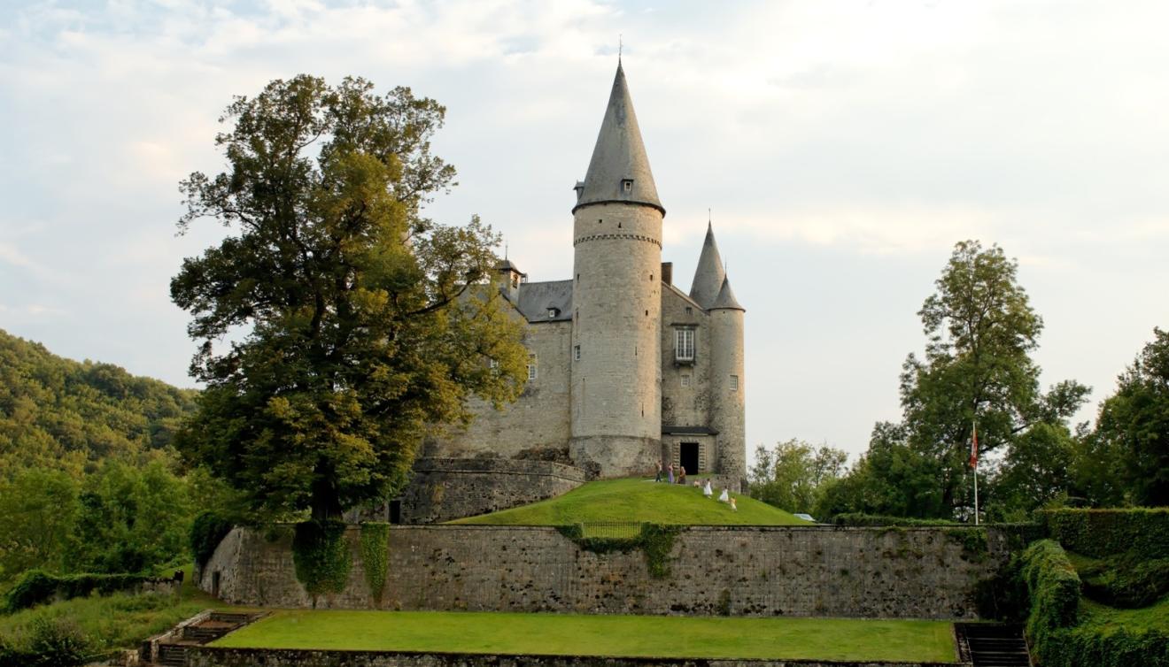 Kasteel van Vêves