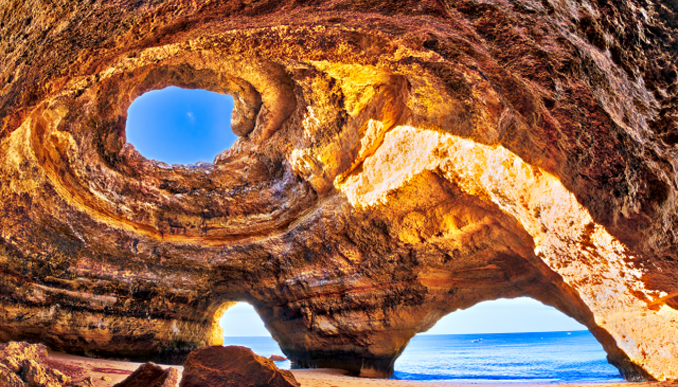 benagil algarve portugal