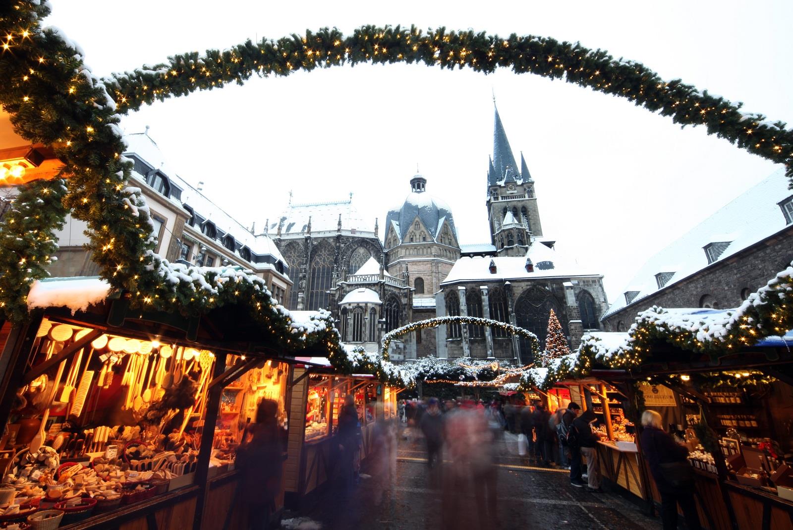 Keulen kerstmarkt Busfan