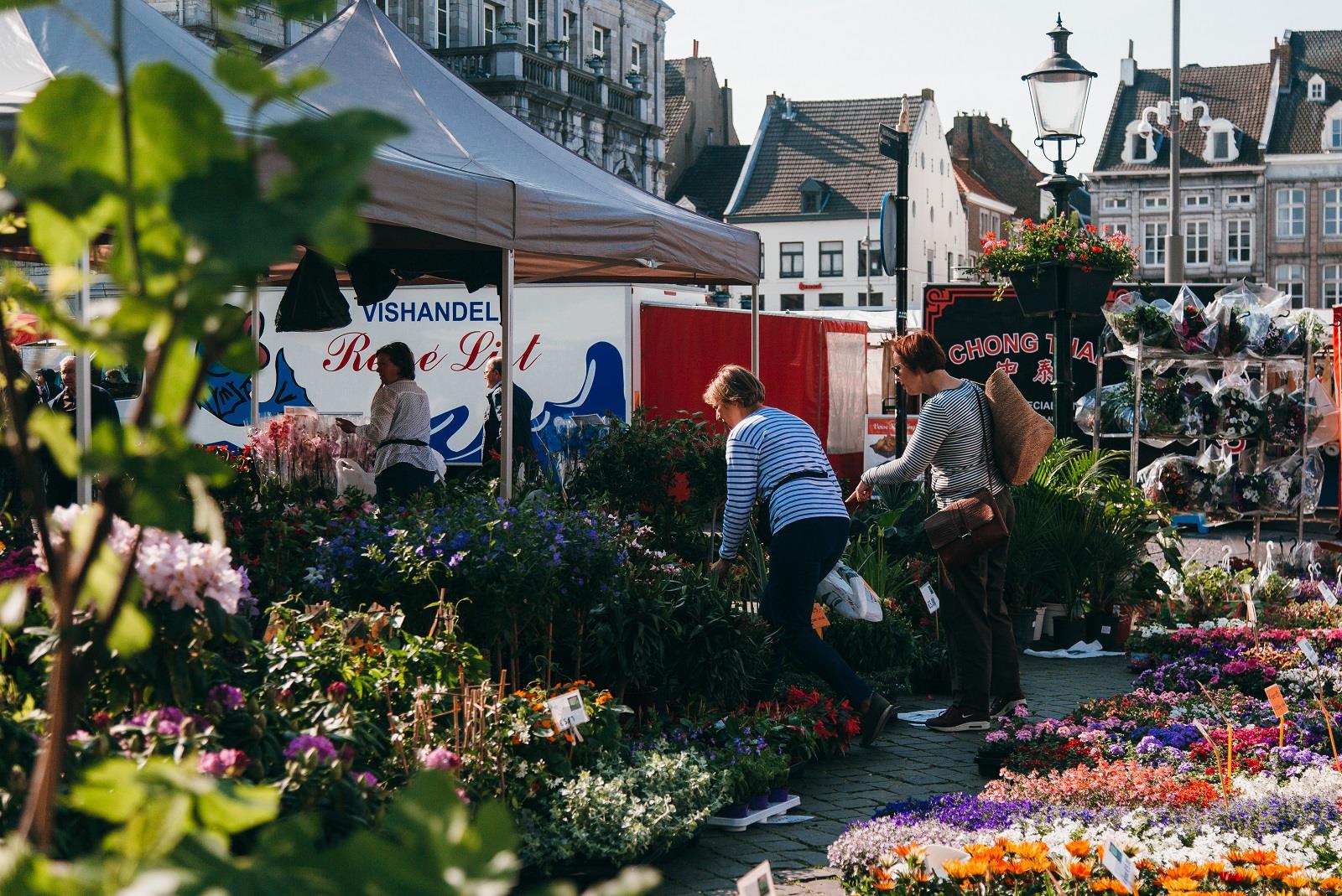 marché de vendredi maastricht