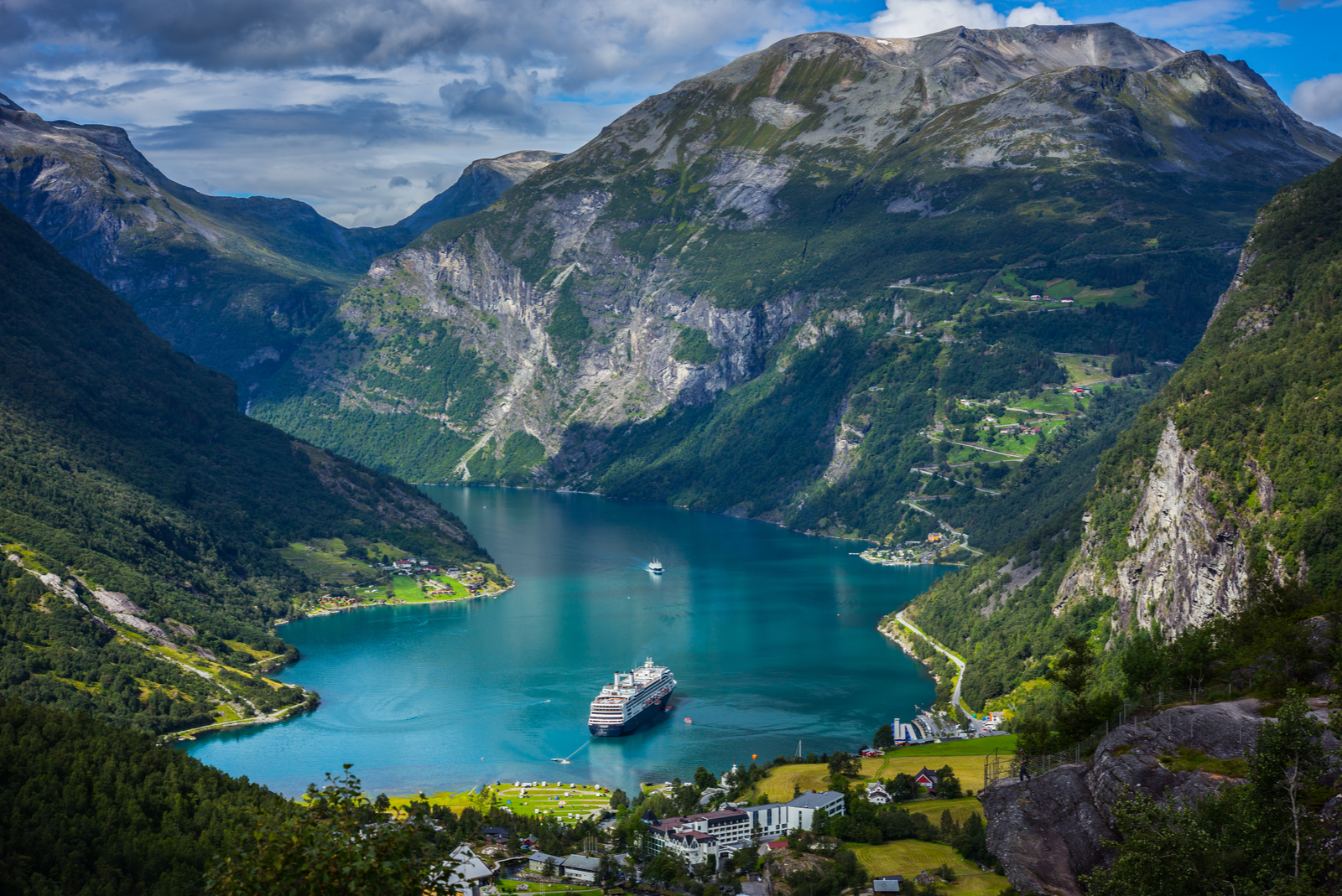 geiranger fjord noorwegen