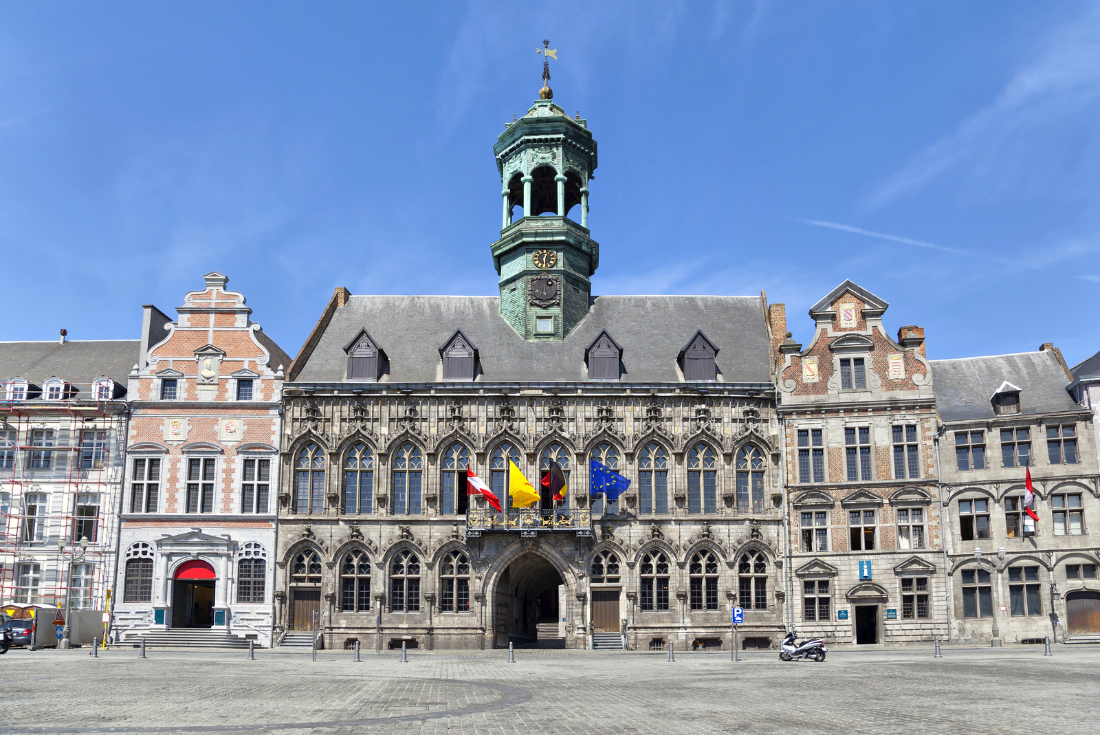 hotel de ville mons belgique