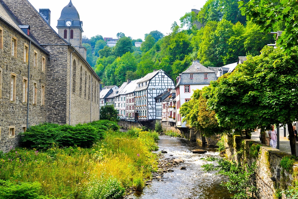 monschau dorp in eifel