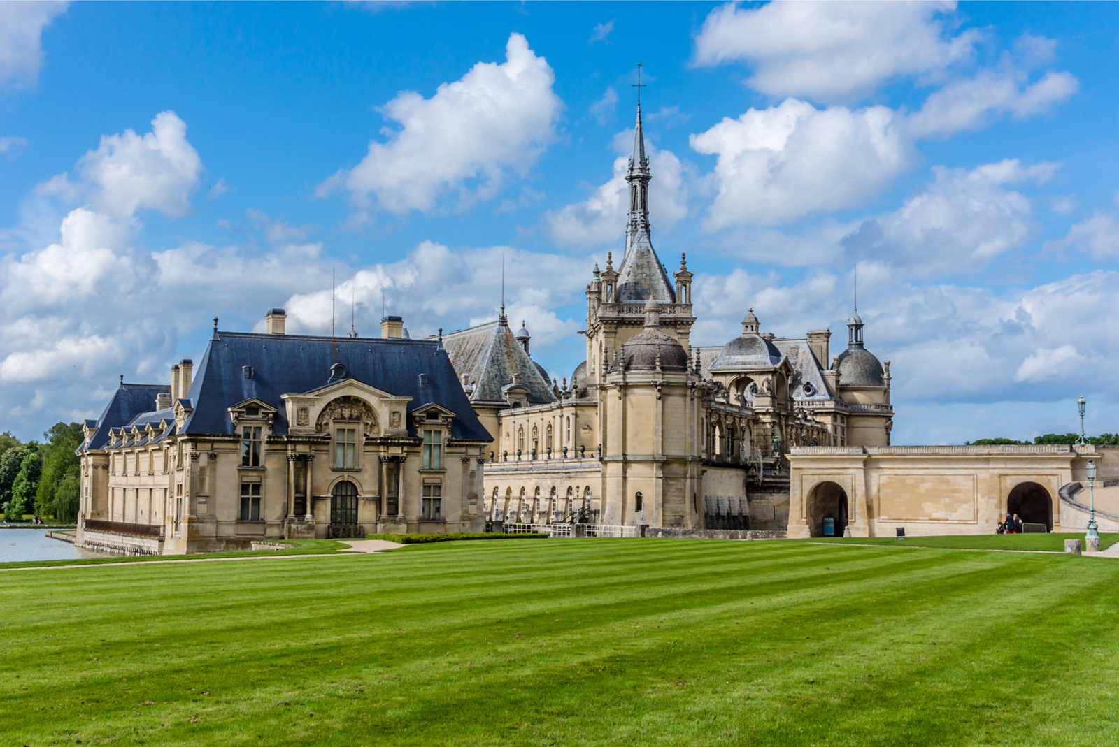 chateau de chantilly, oise