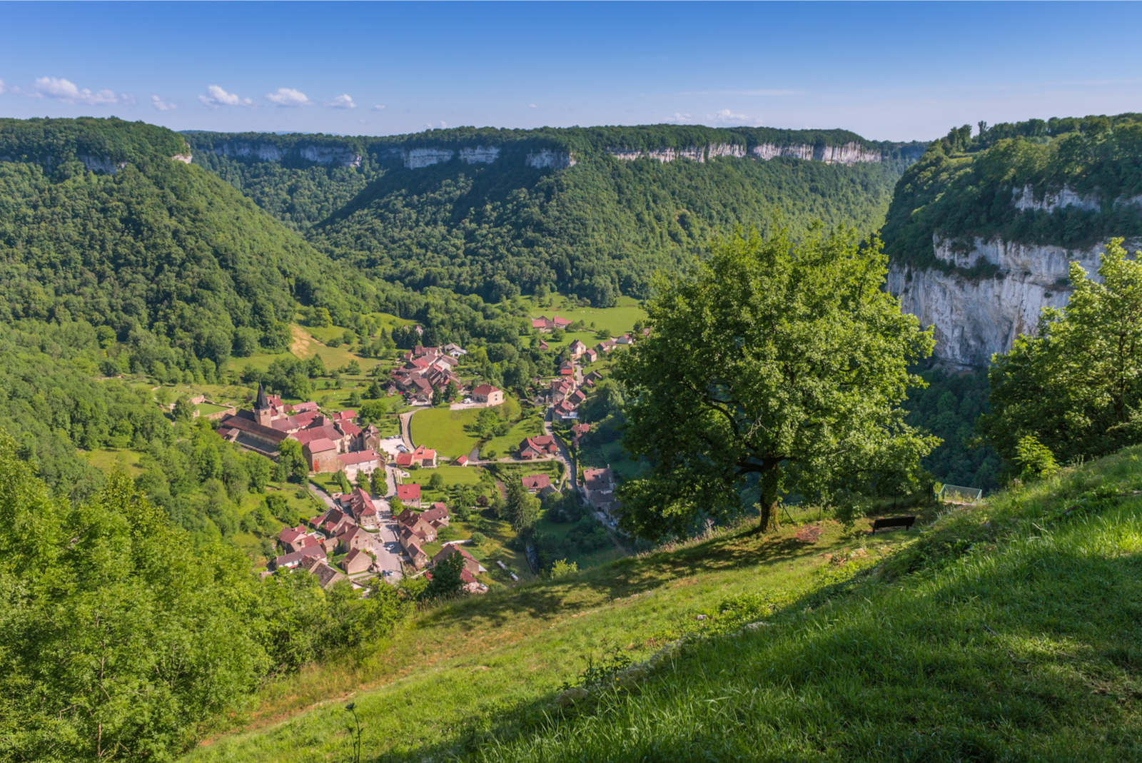 chateau-chalon jura 