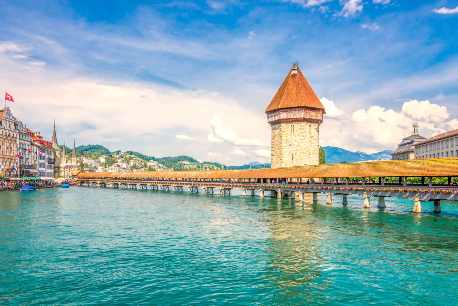 kapelbrug luzern zwitserland