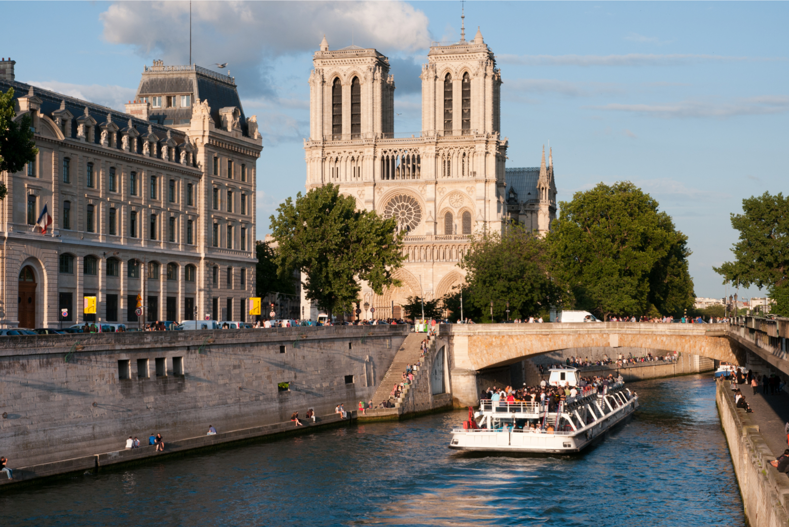 seine notre dame parijs