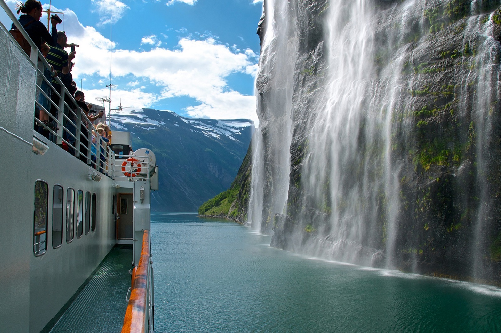 boottocht geiranger fjord noorwegen