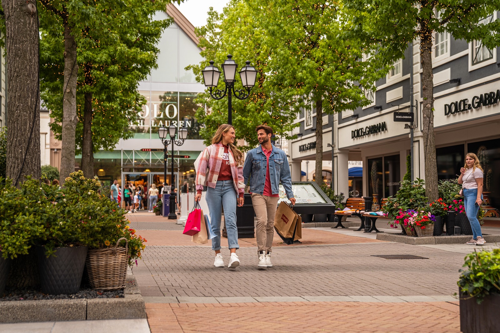 roermond designer outlet