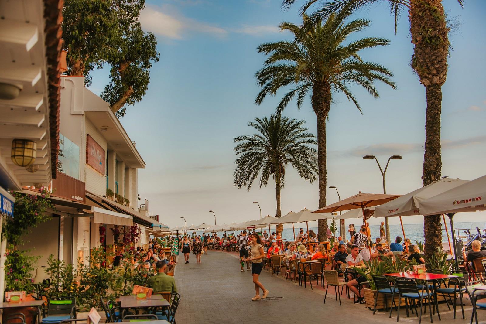 strandpromenade lloret