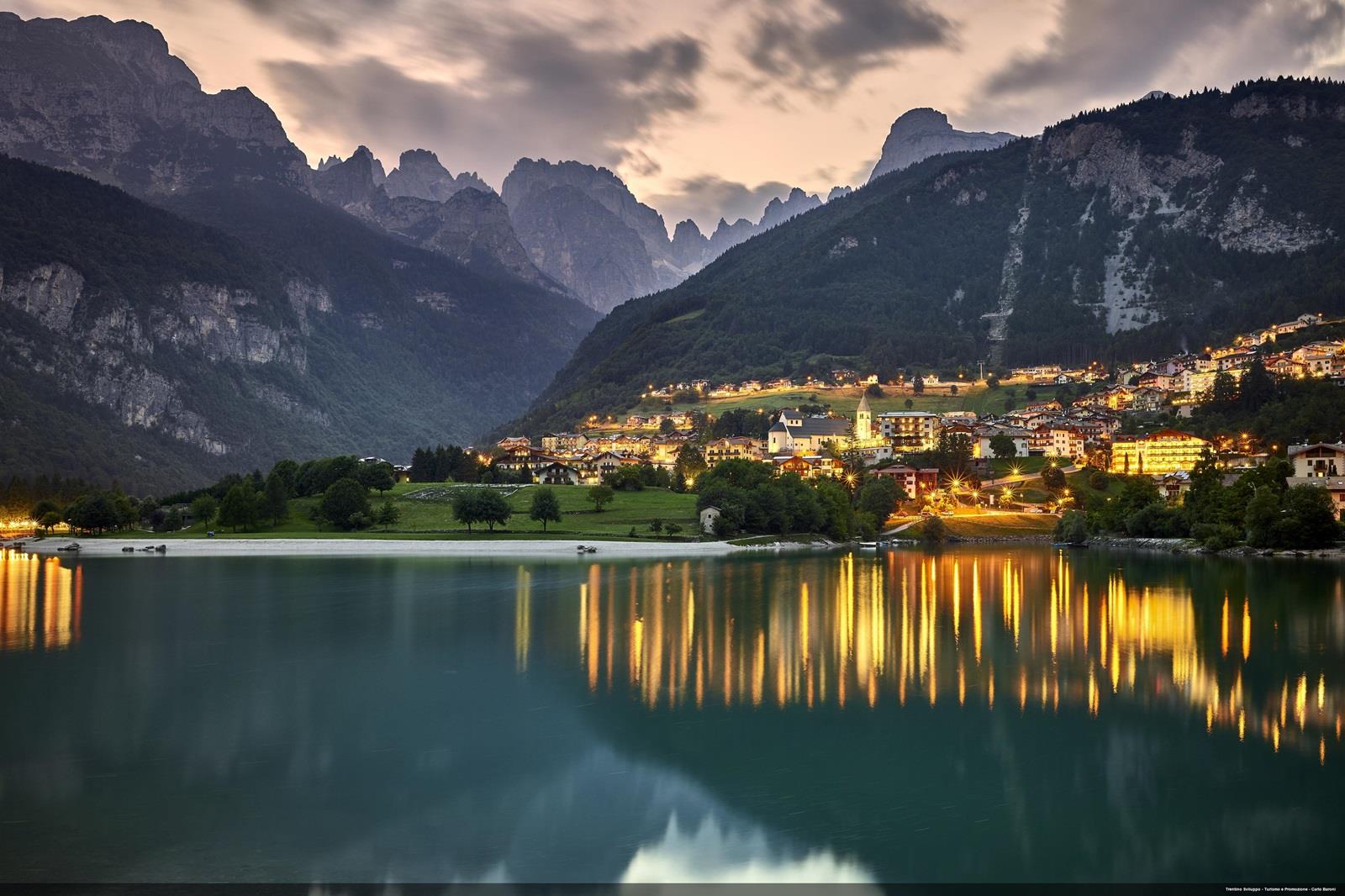 Dolomiti Paganella - Lake of Molveno