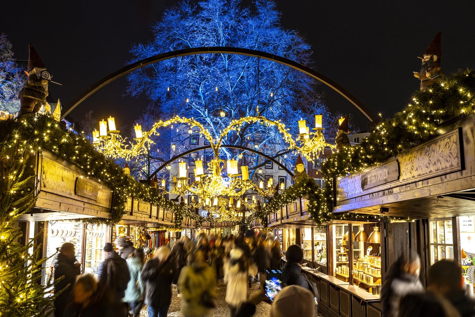 kerstmarkt alter markt keulen