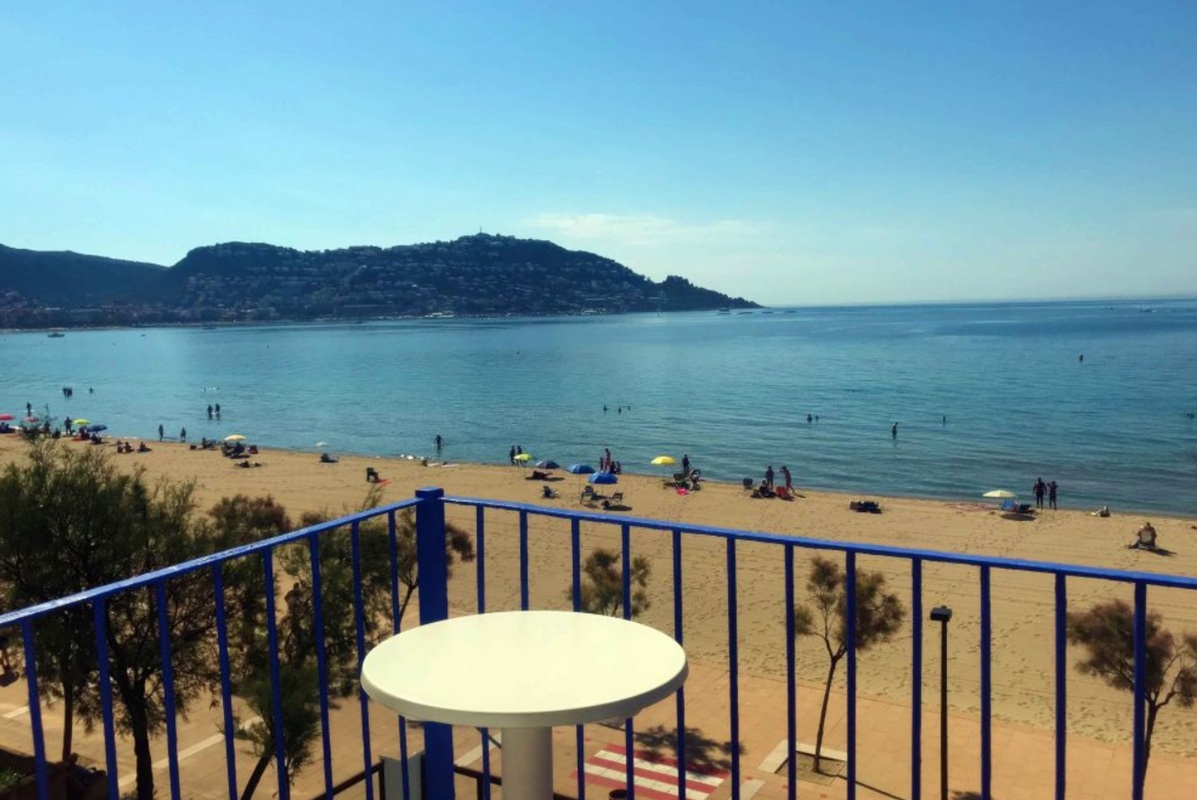 marian platja hotel roses
