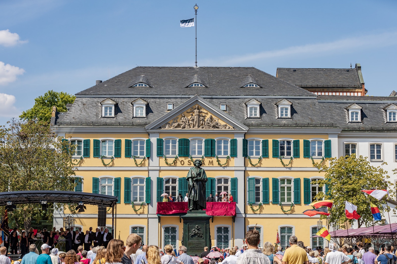 munsterplatz in bonn