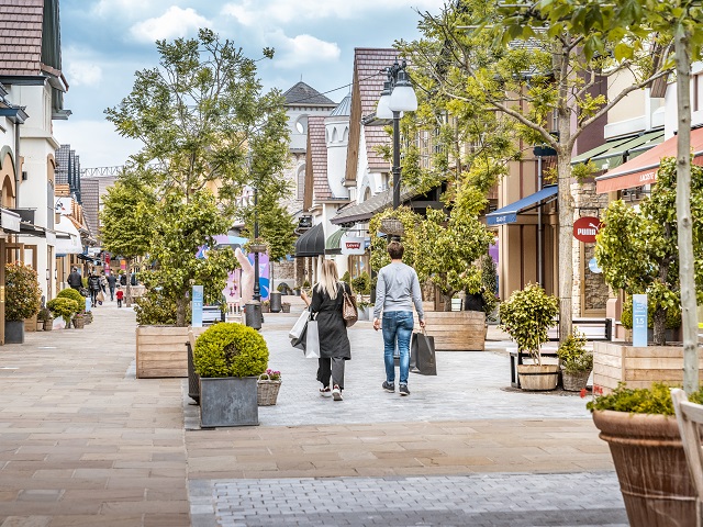 maasmechelen village 1